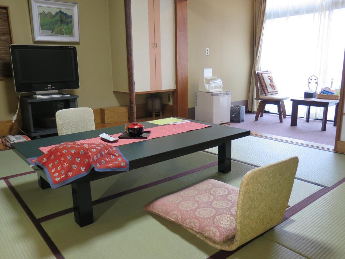 Kinugawa Kokusai Hotel Nikkō Extérieur photo