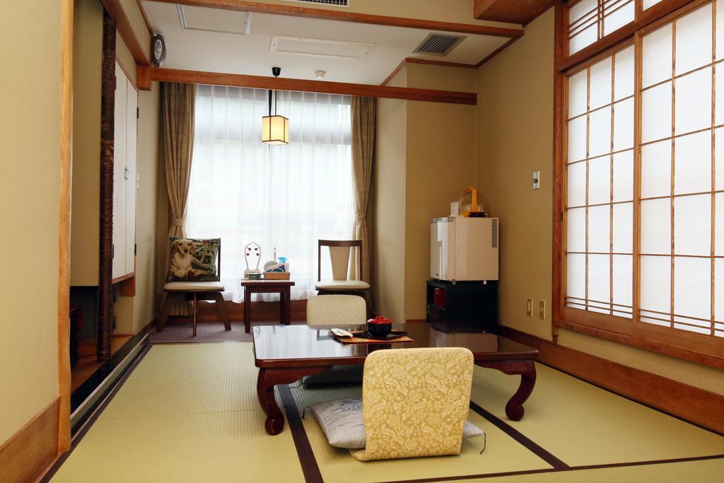 Kinugawa Kokusai Hotel Nikkō Extérieur photo